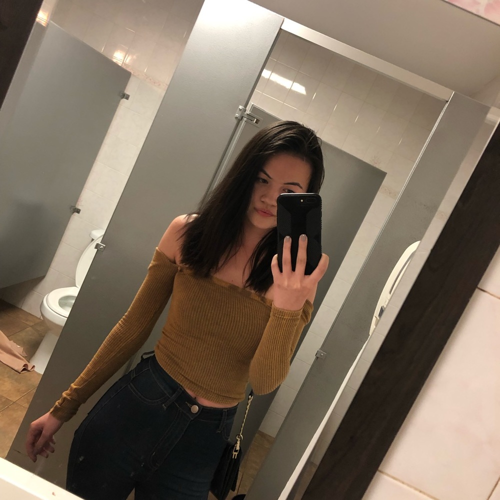 Fashion Nova | Long Sleeve Crop Top